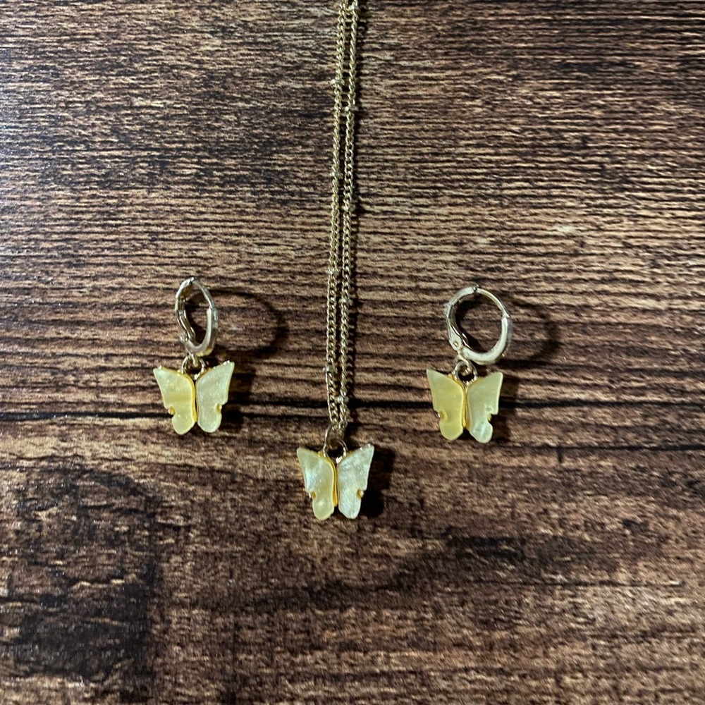 Yellow butterfly earrings and necklace set
